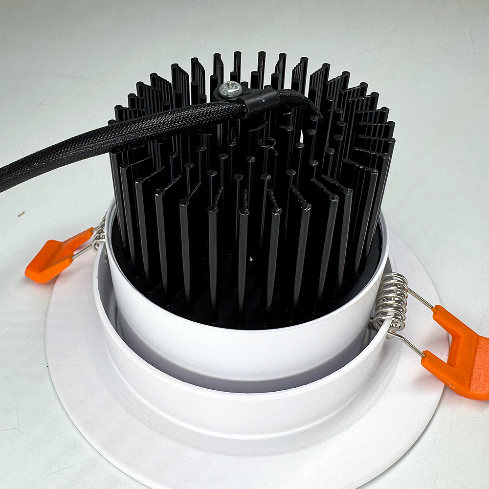 LED 고효율 COB 3인치 다운라이트 타공 75mm 8W 매입형